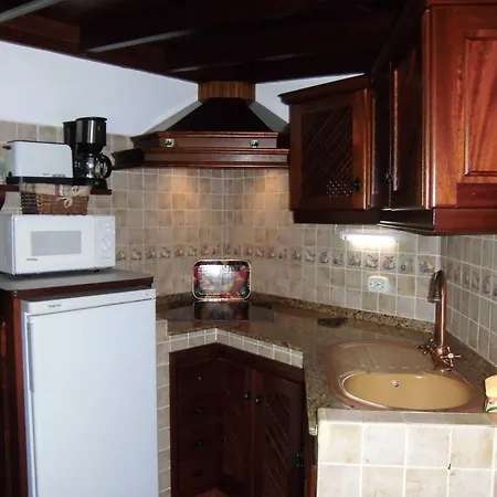 2 Bedrooms Chalet With Shared Pool Terrace And Wifi At Buenavista Del Norte