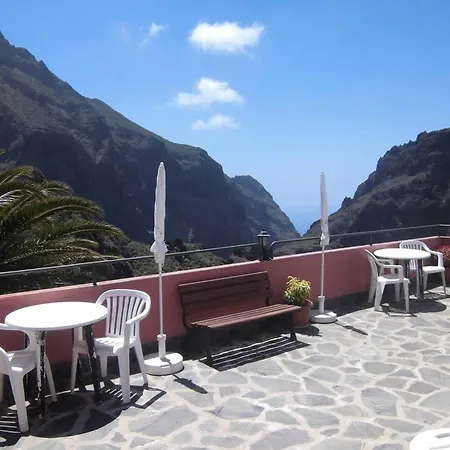 2 Bedrooms Chalet With Shared Pool Terrace And Wifi At Buenavista Del Norte شاليه ماسكا